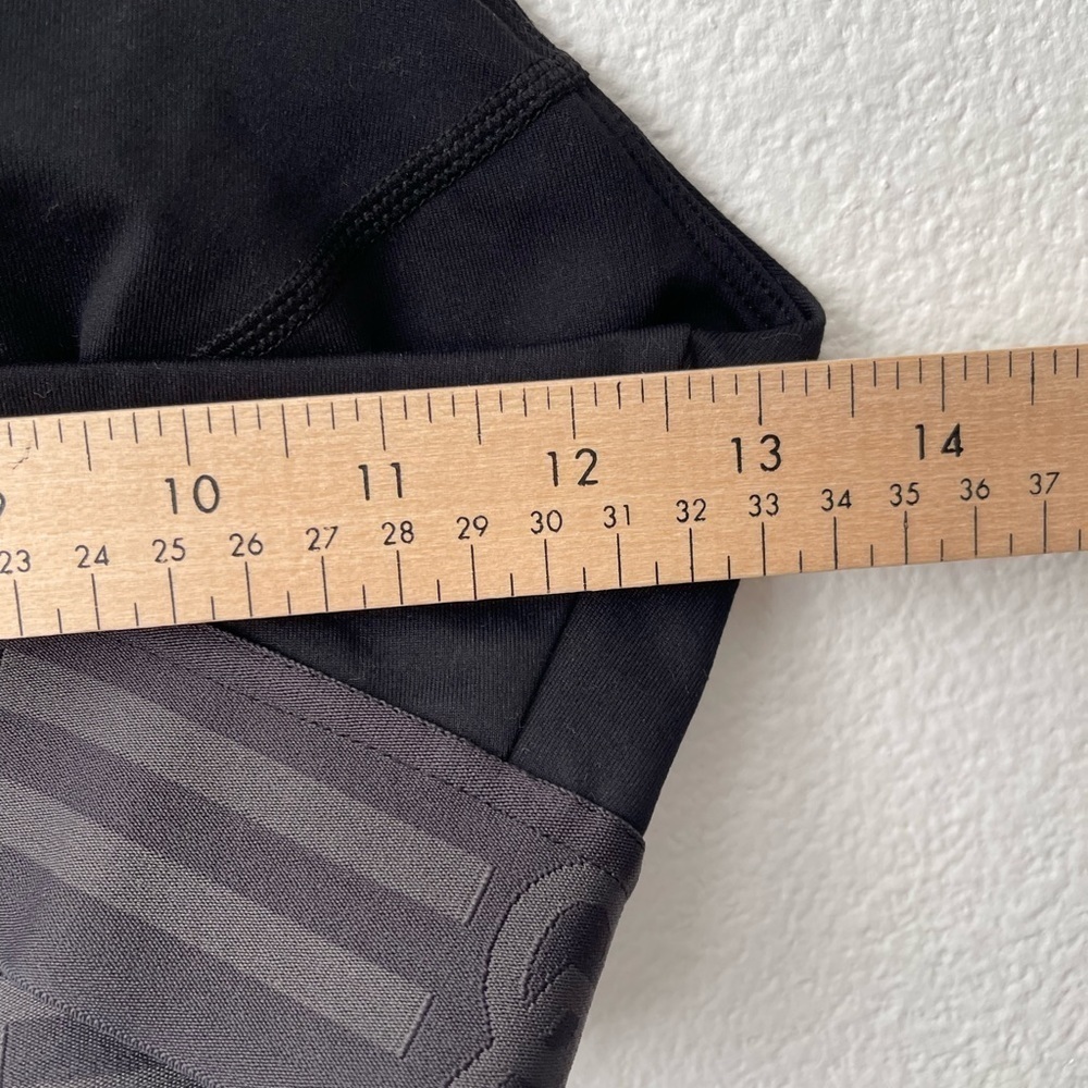 Good American Crossback Icon Bra NWT Women’s Sz 2 US Medium Black - Picture 7 of 8